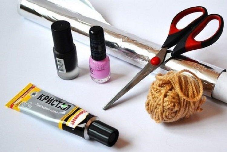 Новогодние крысы из ниток - Как украсить квартиру на Новый год 2020