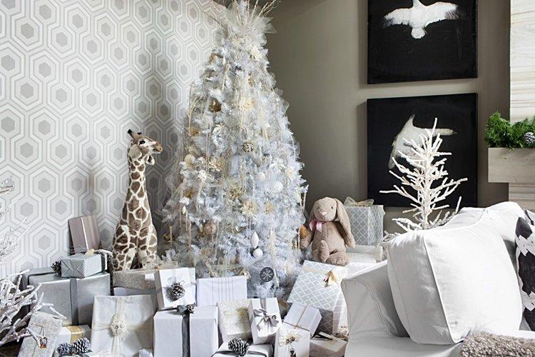 Как украсить квартиру на Новый год - фото и идеи