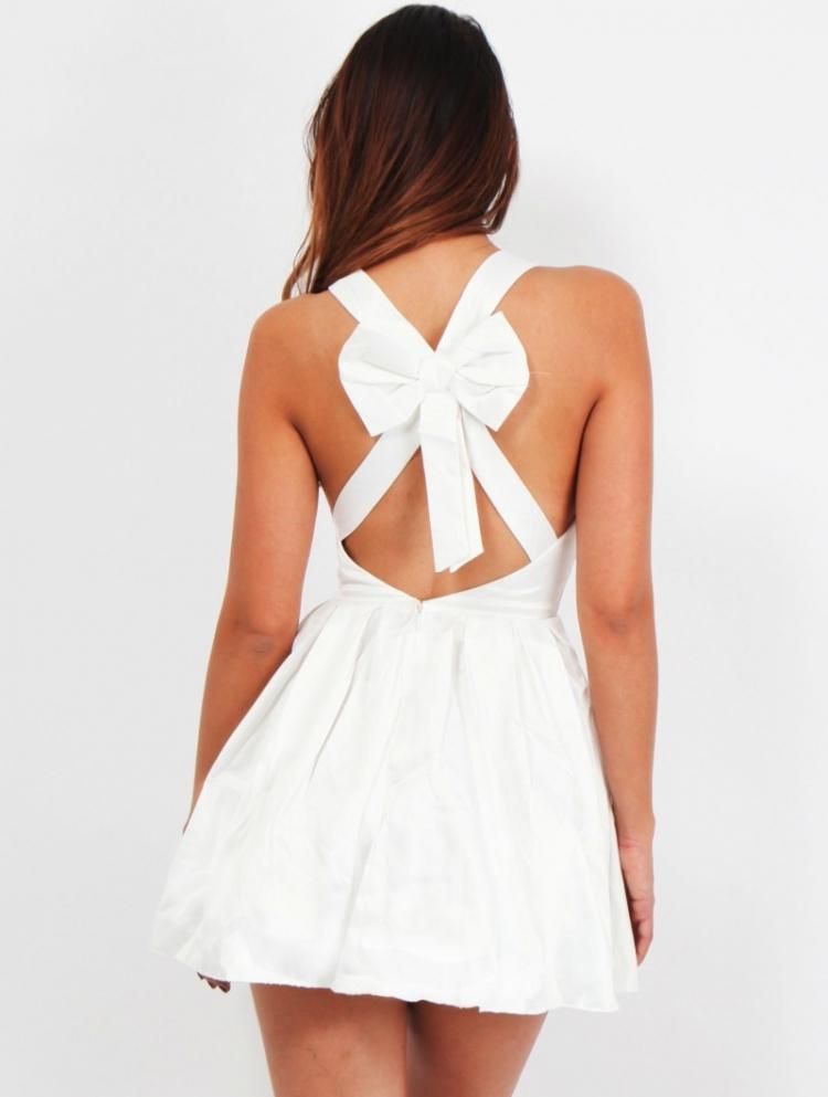 Украшаем платье бантом - Как украсить платье своими руками