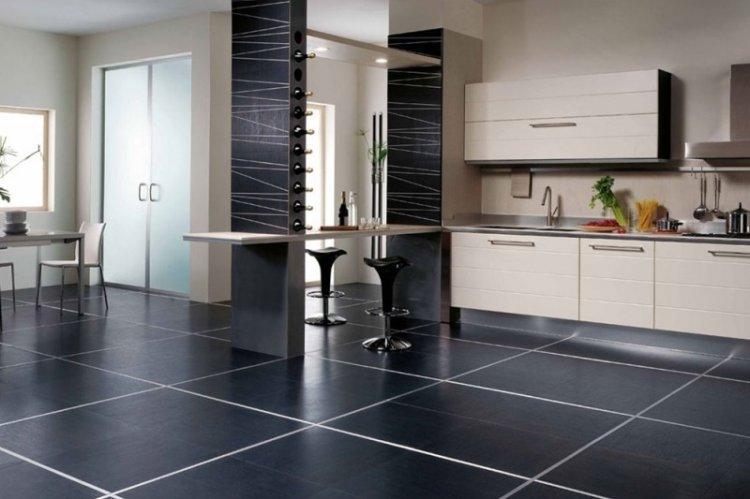 Крупное напольное покрытие - Как визуально увеличить комнату