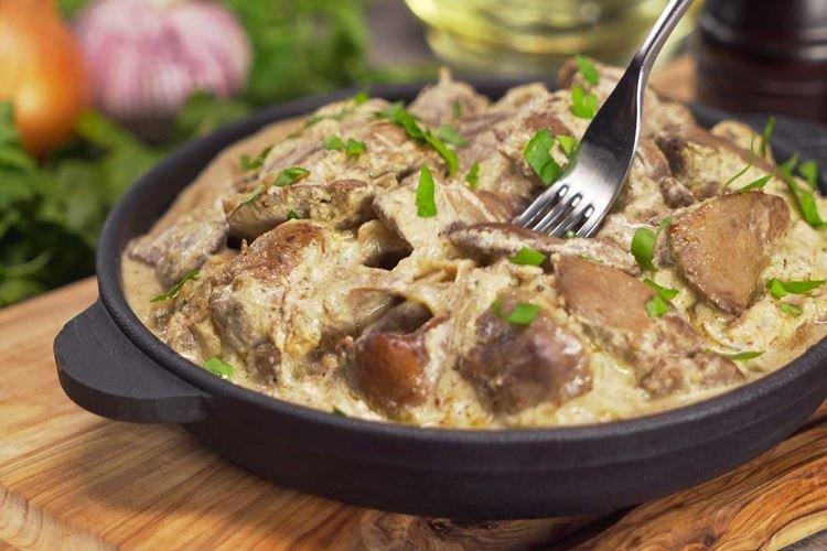 Печень в сметане - Как приготовить куриную печень