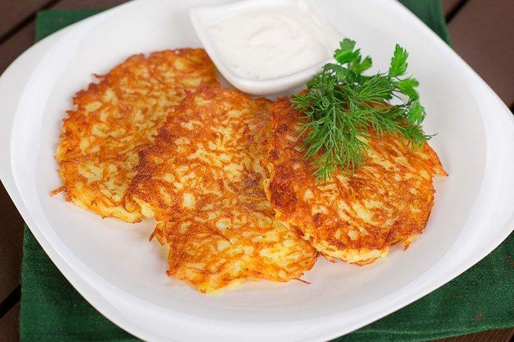 Картофельные драники с мясом и сыром - рецепты