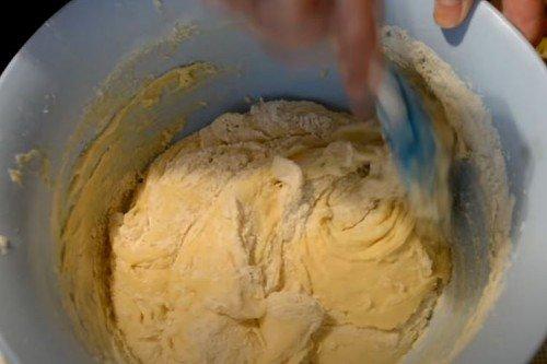 Быстрый и нежный сметанник - пошаговый рецепт