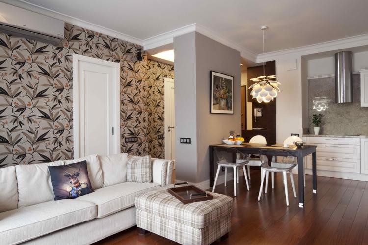 Комбинирование обоев в кухне-гостиной