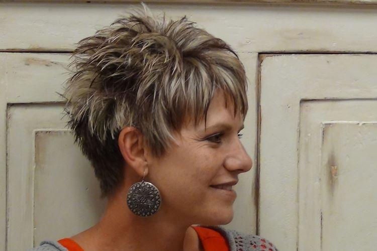 Гаврош - Короткие стрижки для женщин после 40
