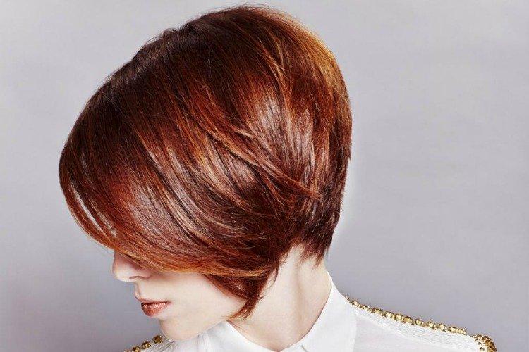 Боб - Короткие стрижки для женщин после 50
