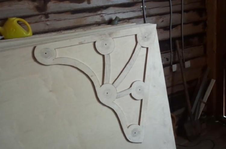 Деревянный козырек над крыльцом своими руками