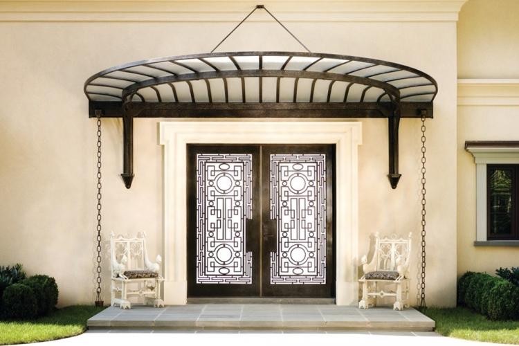 Козырек над крыльцом своими руками - фото-идеи