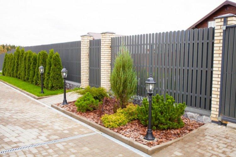 Забор - Ландшафтный дизайн дачного участка фото