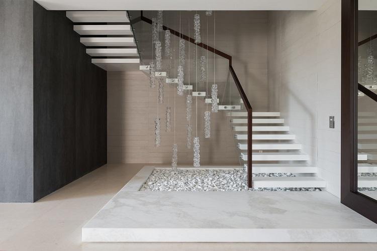 Лестницы на больцах - Виды лестниц на второй этаж