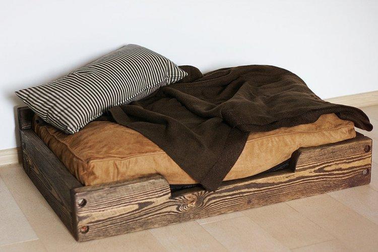 Лежанка для собаки своими руками - фото и идеи