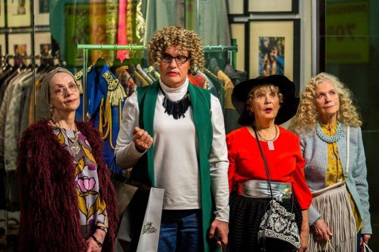 Бабушка легкого поведения - Лучшие российские комедии последних лет