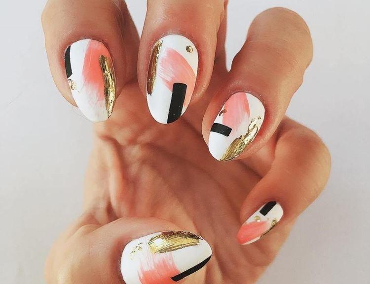 Геометрия, точки и мазки - Модный маникюр 2020