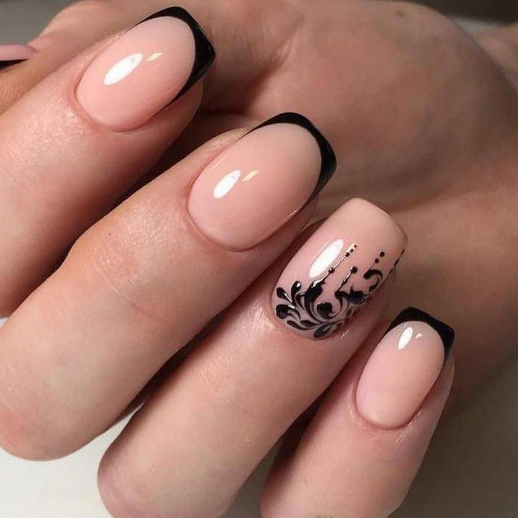 Классический френч 2020 - фото маникюра