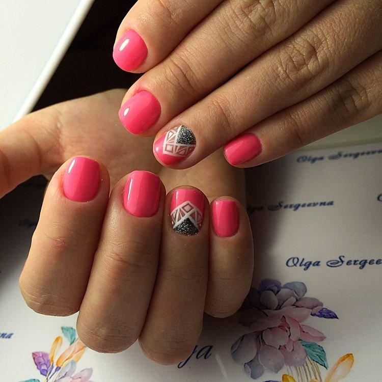 Маникюр на очень короткие ногти 2020