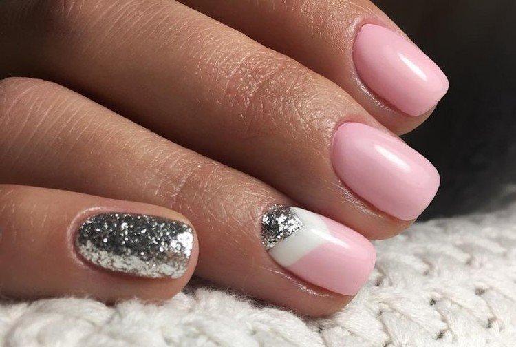 Блестки и металлик - Маникюр на короткие ногти 2021