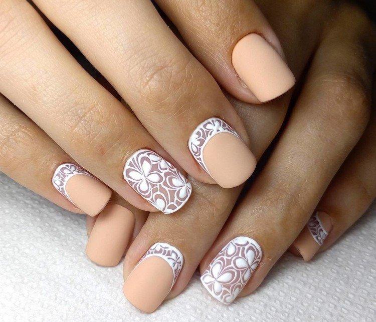 Свадебный маникюр 2021 на короткие ногти