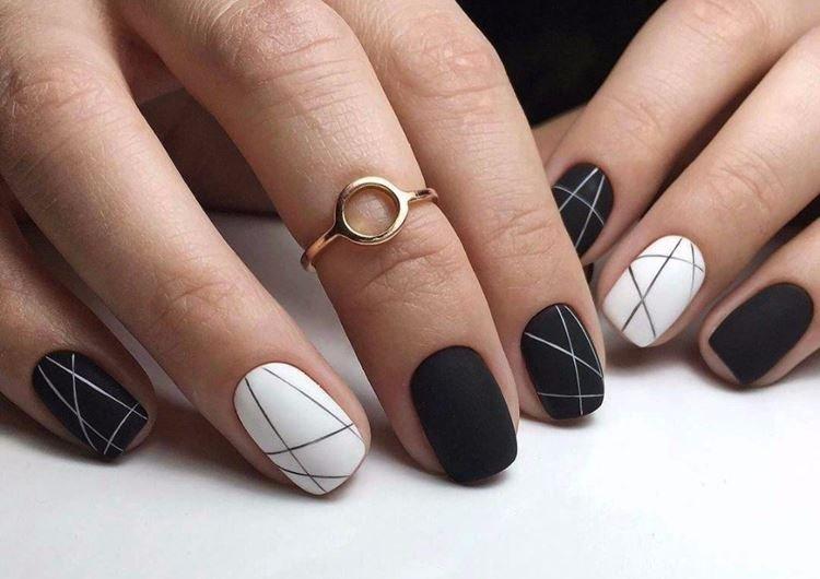 Матовый маникюр на короткие ногти