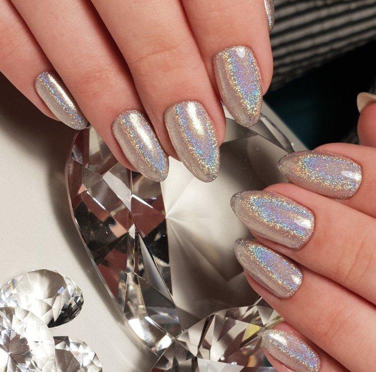 Маникюр с втиркой на Новый год 2021