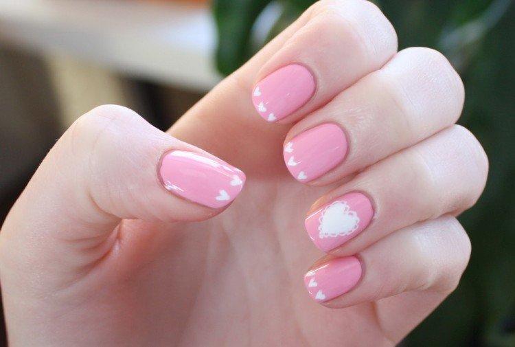 Романтичный розовый - Маникюр в школу на короткие ногти