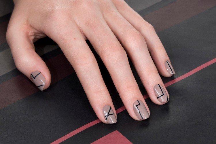 Простая геометрия - Маникюр в школу на короткие ногти