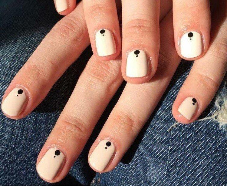 Лаконичный минимализм - Маникюр в школу на короткие ногти