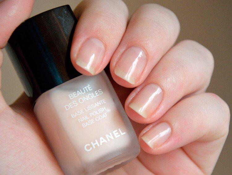 Прозрачное покрытие - Маникюр в школу на короткие ногти