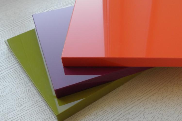 Глянцевый МДФ