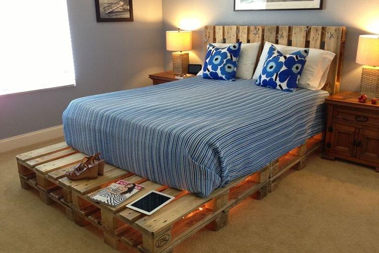 Кровать - Мебель из поддонов своими руками фото и идеи