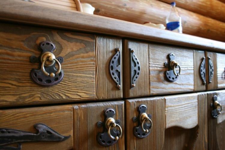 Крепление на стальных петлях - Способы крепления мебельных ручек