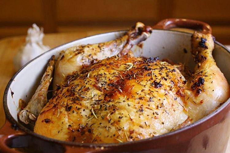 Курица с лимоном и чесноком - горячие блюда на Новый год 2021