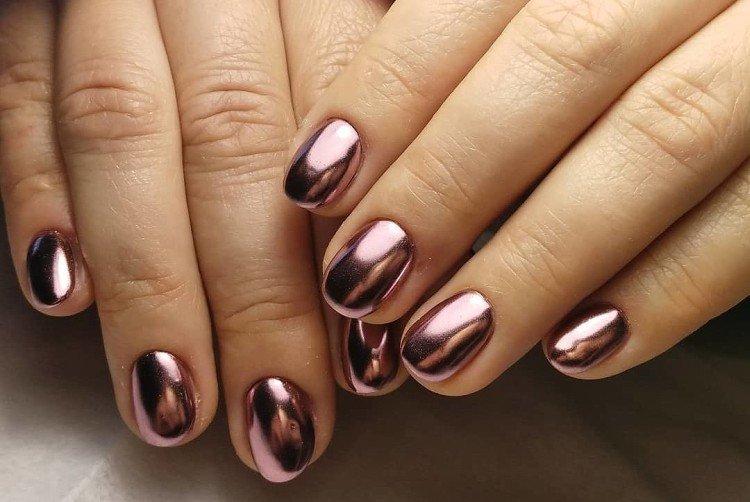 Зеркальная втирка - Модные цвета маникюра 2020-2021