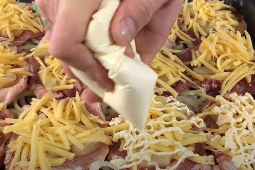 Мясо по-французски в духовке - классический рецепт пошагово