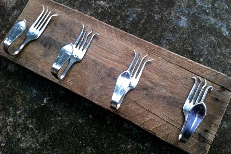 Ключницы из столовых приборов - Настенная ключница для прихожей своими руками