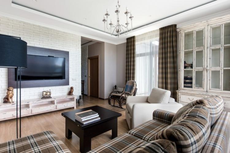 Матовые натяжные потолки в зале (гостиной)