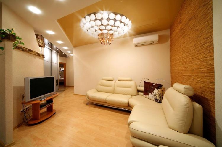 Натяжные потолки - фото