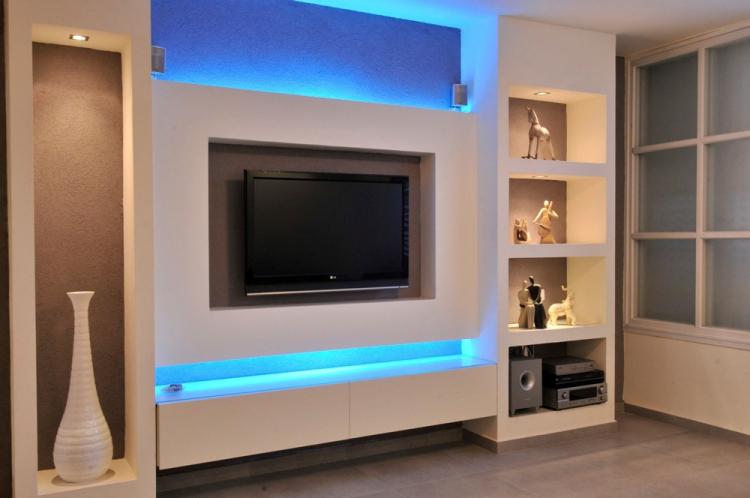 Ниша из гипсокартона под телевизор - фото