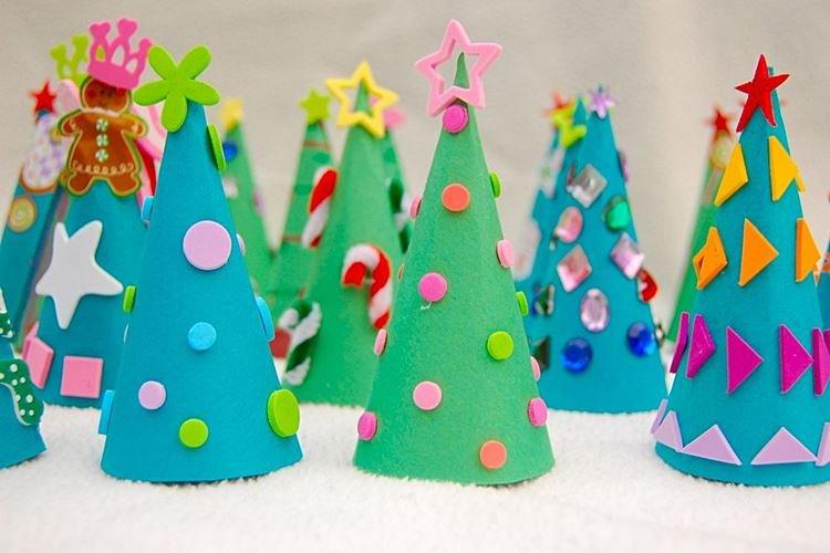 Новогодние поделки из бумаги для детей - фото и идеи