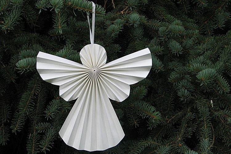 Новогодние поделки из бумаги для детей - фото и идеи