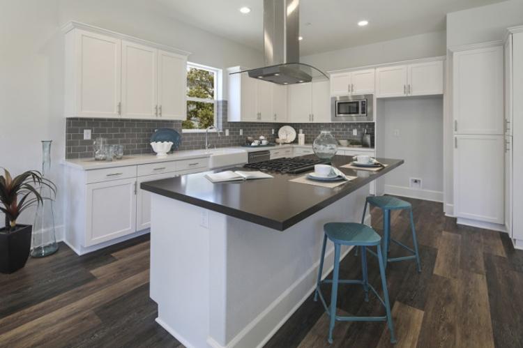 Обои для кухни - фото и идеи