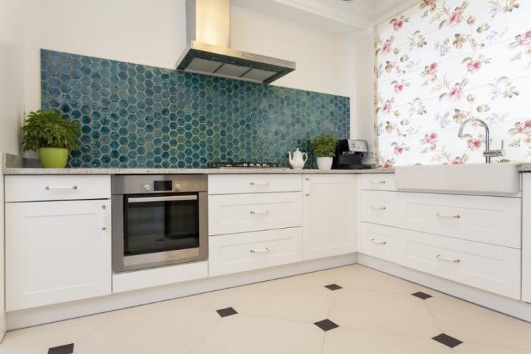 Обои для кухни - фото и идеи