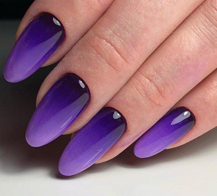 Разноцветное омбре на ногтях - фото