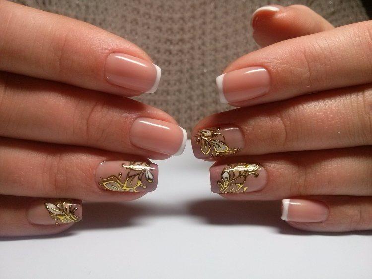 Осенний свадебный маникюр 2020 - фото