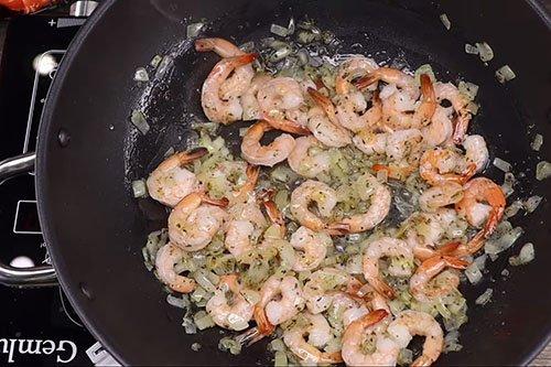 Паста с креветками в сливочном соусе - пошаговый рецепт