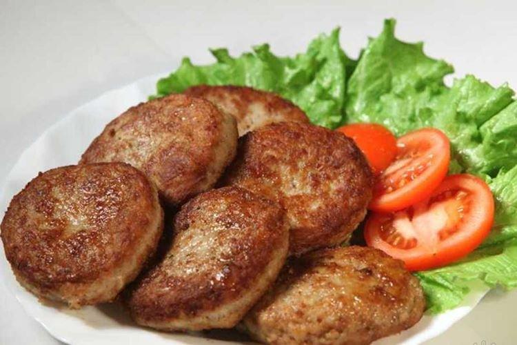 Печеночные котлеты со сметаной - рецепты