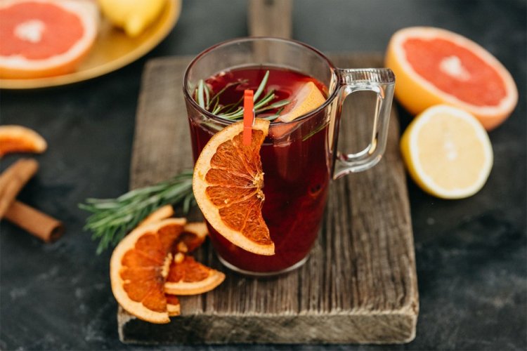 Розовый глинтвейн с грейпфрутом