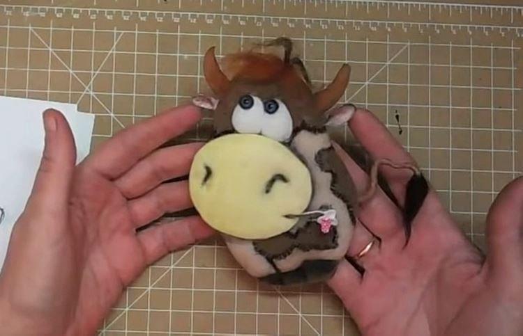 Поделка бычок на Новый год 2021 своими руками - фото и идеи