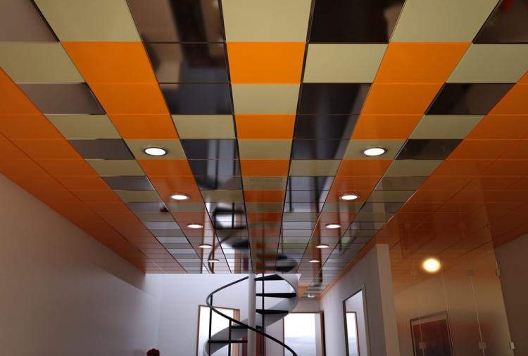 Кассеты - Виды подвесных потолков