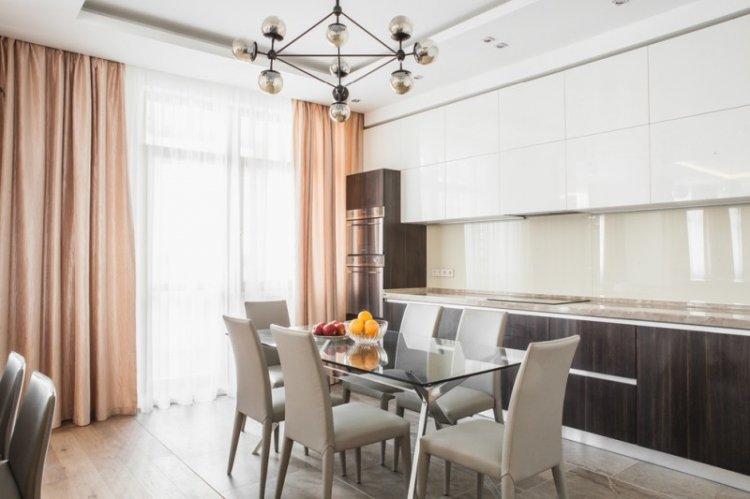 Двухуровневые потолки из гипсокартона на кухне