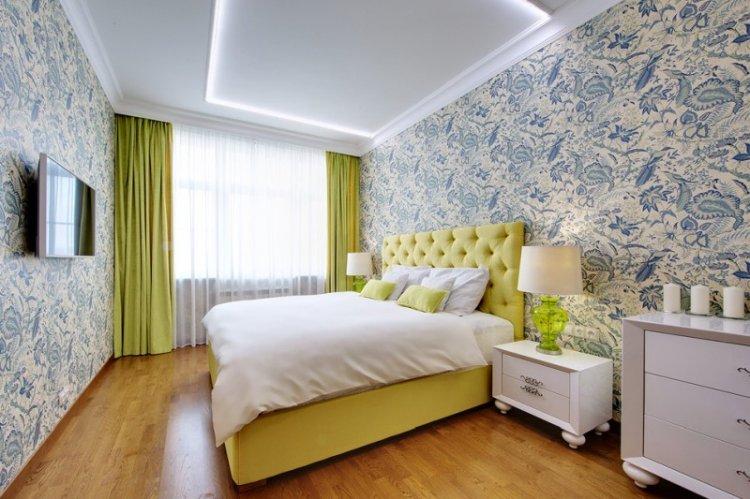 Потолки из гипсокартона с подсветкой в спальне